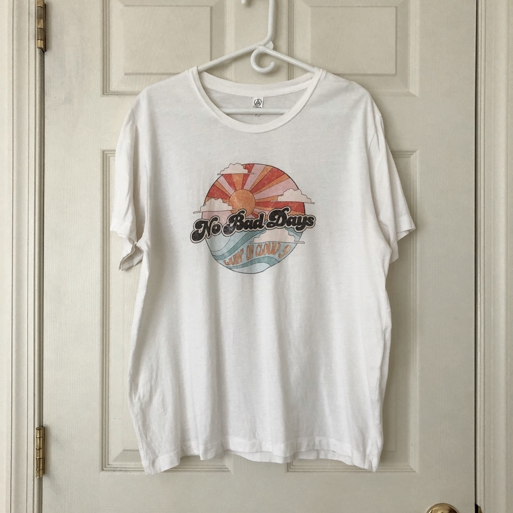 Heartman No Bad Days Cotton Vintage-Look Graphic Tee Size Large